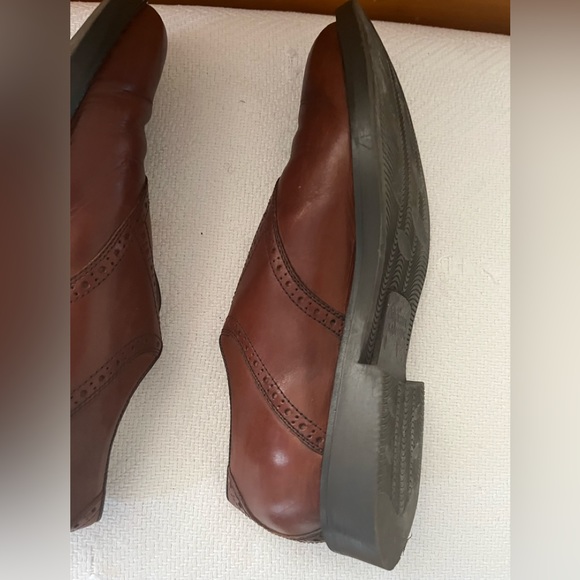 Men’s Johnston and Murphy Shoes, Size 12 - Picture 11 of 12
